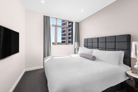 Meriton Suites Church Street, Parramatta - Goulburn Accommodation 6