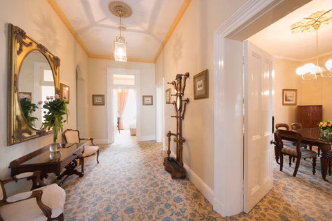 The Hotel Windsor - Goulburn Accommodation 9