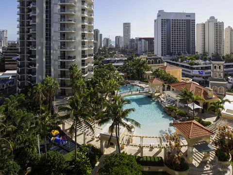 Mantra Towers of Chevron Surfers - Goulburn Accommodation 1