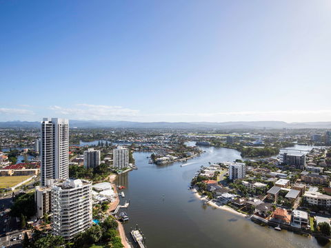 Mantra Towers of Chevron Surfers - Goulburn Accommodation 3