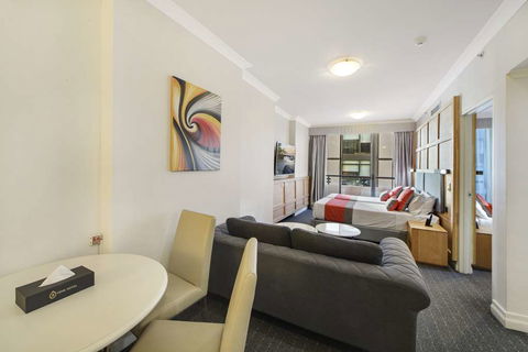 YEHS Hotel Sydney Harbour Suites - Goulburn Accommodation 6