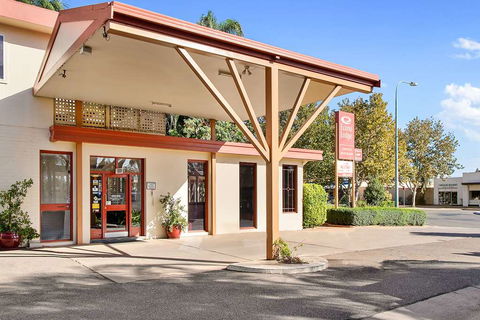 Econo Lodge Griffith Motor Inn - Goulburn Accommodation 1