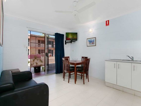Cairns City Palms - Goulburn Accommodation 0