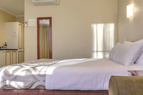Lake Inn Ballarat - Goulburn Accommodation 5