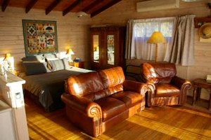Southern Anchorage Retreat - Goulburn Accommodation 0