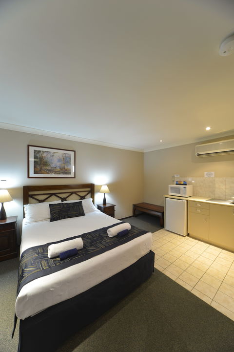 Wattle Grove Motel - Goulburn Accommodation 2