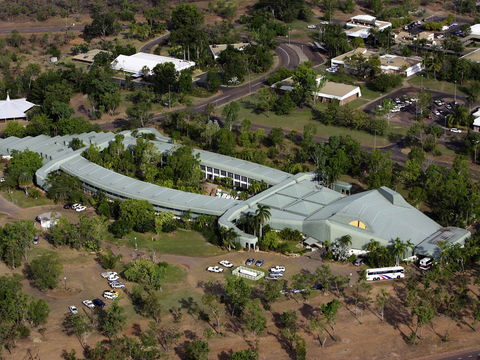 Mercure Kakadu Crocodile Hotel - Goulburn Accommodation 0