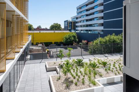 Oros Plus Hotel - Goulburn Accommodation 2
