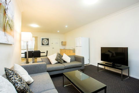Coral Cay Resort Motor Inn - Goulburn Accommodation 1