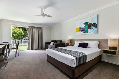 Econo Lodge Beachside - Goulburn Accommodation 7