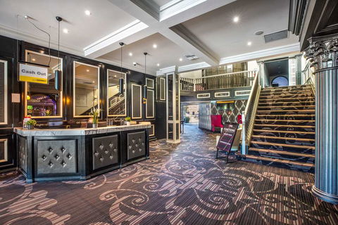 Skyways Hotel - Goulburn Accommodation 0