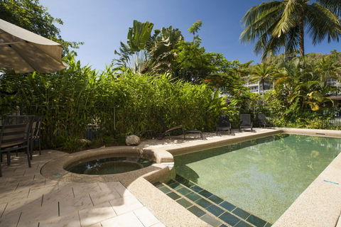 Port Douglas Apartments - Goulburn Accommodation 2