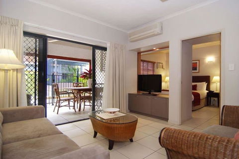 Southern Cross Atrium Apartments - Goulburn Accommodation 2