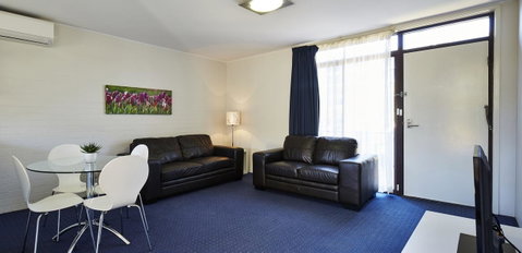 Manuka Park Serviced Apartments - Goulburn Accommodation 32