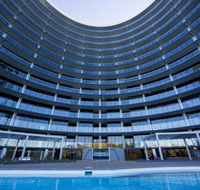 Accommodate Canberra - Manhattan on the Park - Goulburn Accommodation