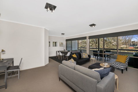 Accommodate Canberra - The Summit - Goulburn Accommodation 0