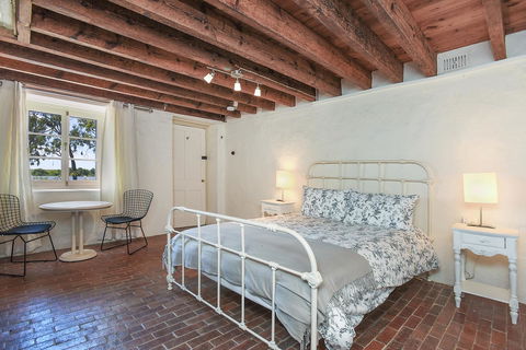 Wellington Courthouse - Goulburn Accommodation 17