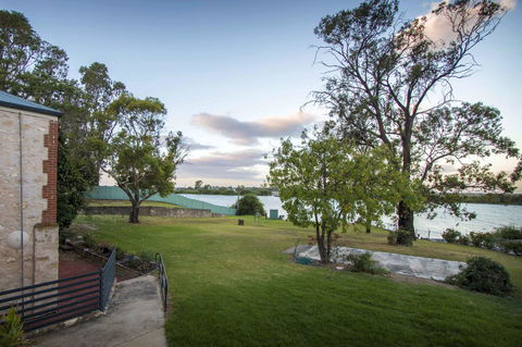 Wellington Courthouse - Goulburn Accommodation 24