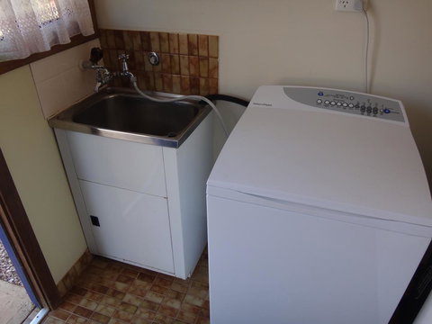 Windana Cottages - Goulburn Accommodation 11