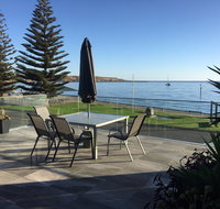 crystal blue apartment - Goulburn Accommodation