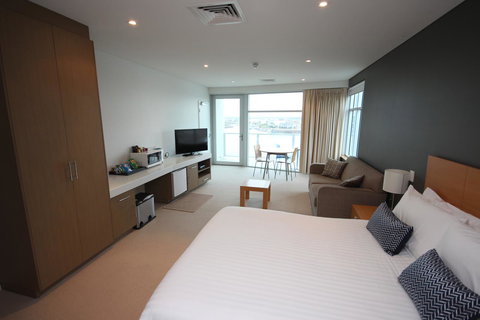 Wallaroo Marina Apartments - Goulburn Accommodation 21