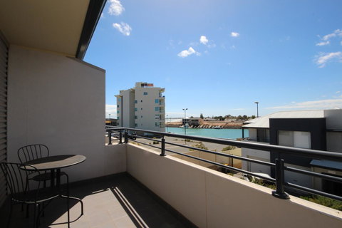 Wallaroo Marina Apartments - Goulburn Accommodation 23