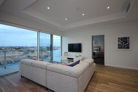 Wallaroo Marina Apartments - Goulburn Accommodation 3