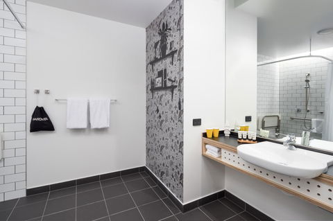 Atura Adelaide Airport - Goulburn Accommodation 10