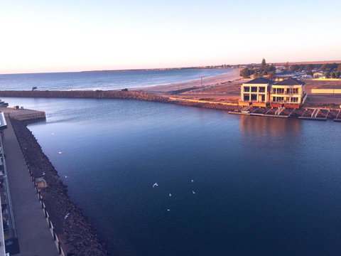 Wallaroo Marina Luxury Apartment - Goulburn Accommodation 25