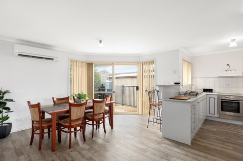 Maggie\'s Place - Goulburn Accommodation 9