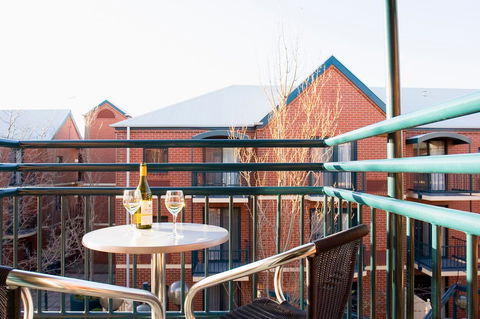 BreakFree Adelaide - Goulburn Accommodation 8