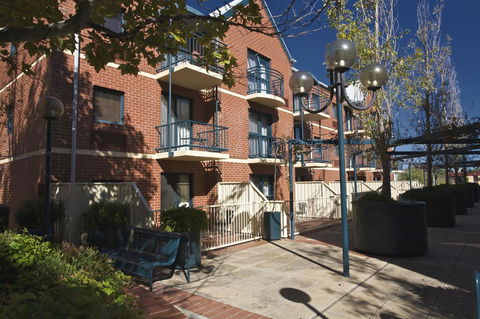 BreakFree Adelaide - Goulburn Accommodation 6