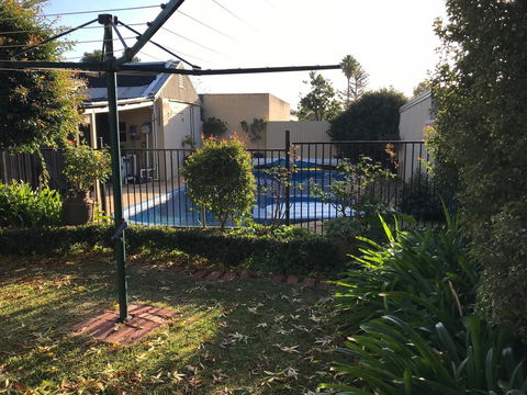 Ambrosia Holiday Home - Goulburn Accommodation 22