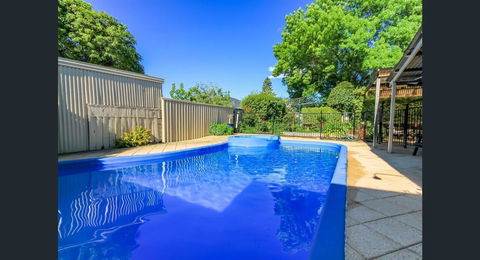 Ambrosia Holiday Home - Goulburn Accommodation 20