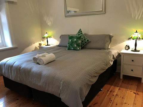 Ambrosia Holiday Home - Goulburn Accommodation 3
