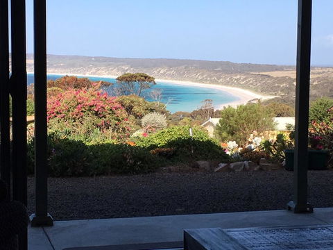 Emu Bay Holiday Homes - Goulburn Accommodation 31