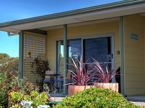 Emu Bay Holiday Homes - Goulburn Accommodation 27