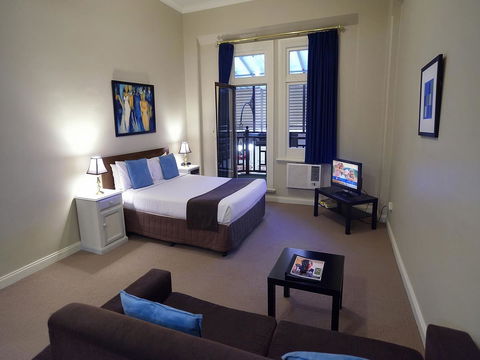 Mansions On Pulteney - Goulburn Accommodation 1