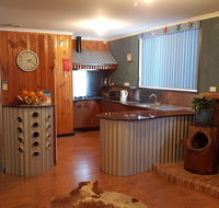 Inna Nutshell - Goulburn Accommodation