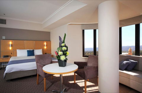 Stamford Grand Adelaide - Goulburn Accommodation 3