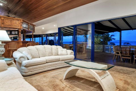 Doyles On The Bay - Goulburn Accommodation 16