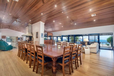 Doyles On The Bay - Goulburn Accommodation 12