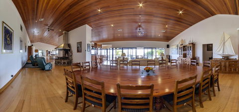 Doyles On The Bay - Goulburn Accommodation 22