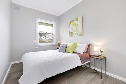 Cute And Cosy - Events, Workers, Getaways - Goulburn Accommodation 5