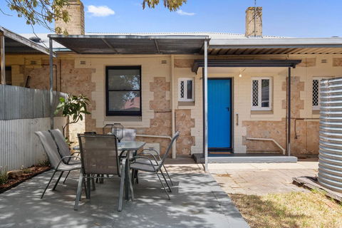 Cute And Cosy - Events, Workers, Getaways - Goulburn Accommodation 13