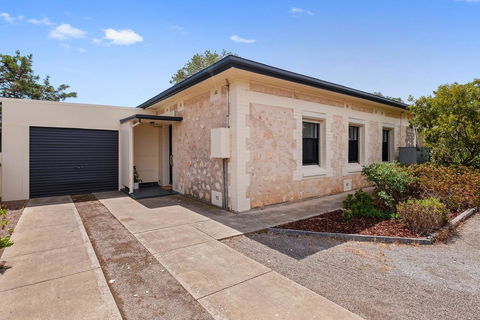 Cute And Cosy - Events, Workers, Getaways - Goulburn Accommodation 14