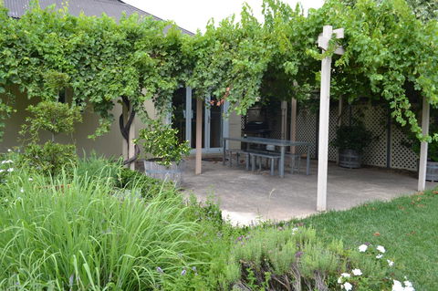 Tin House In Tanunda - Goulburn Accommodation 9