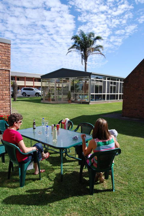 Arkana Motor Inn & Terrace Apartments - Goulburn Accommodation 12