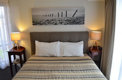 Arkana Motor Inn & Terrace Apartments - Goulburn Accommodation 5