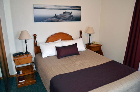 Arkana Motor Inn & Terrace Apartments - Goulburn Accommodation 14